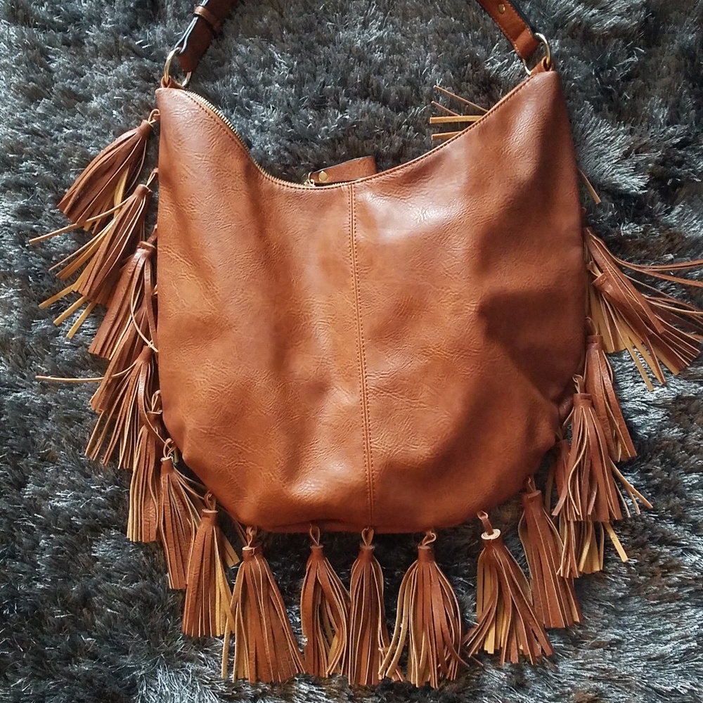 Antik Kraft Fringed Boho Purse